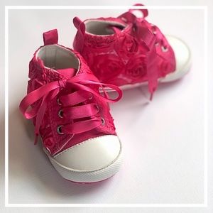 Pink Rose Texture Baby Bootie Sneakers 6-9 Months